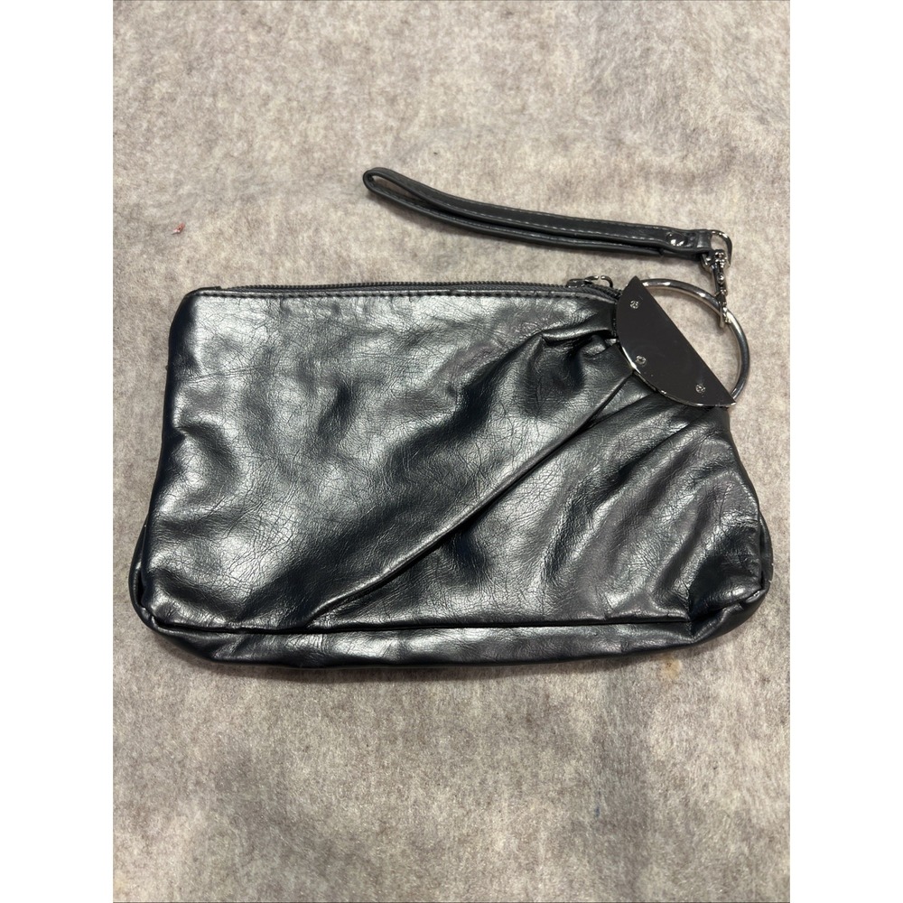 LuLu‎ Clutch Wristlet Vegan Leather Silver Hardware Detail Small Bag. NWOT